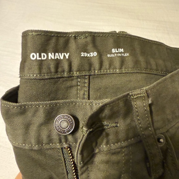 Old Navy Slim Fit Olive jeans 29x30 - Picture 2 of 3
